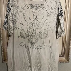 Affliction V-Neck Tee in white and Gray